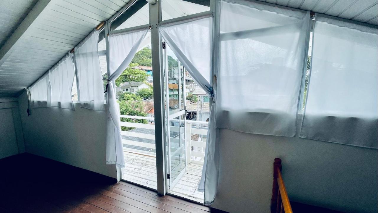 Residencial Morro Macaco Apartamentos Бомбиняс Екстериор снимка
